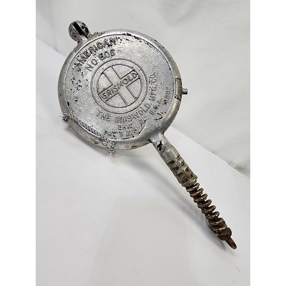 American Griswold No 608 Silver Aluminum Manual Waffle Iron No Base USA